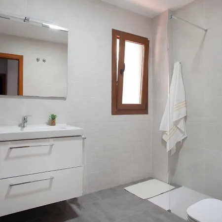 3 Bedrooms Sea Views Pueblo Appartement *